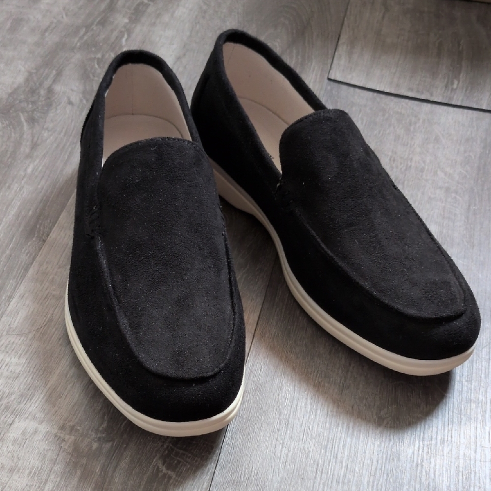 Elegant Black Suede Slip-On Loafers from Old Money, Size 8